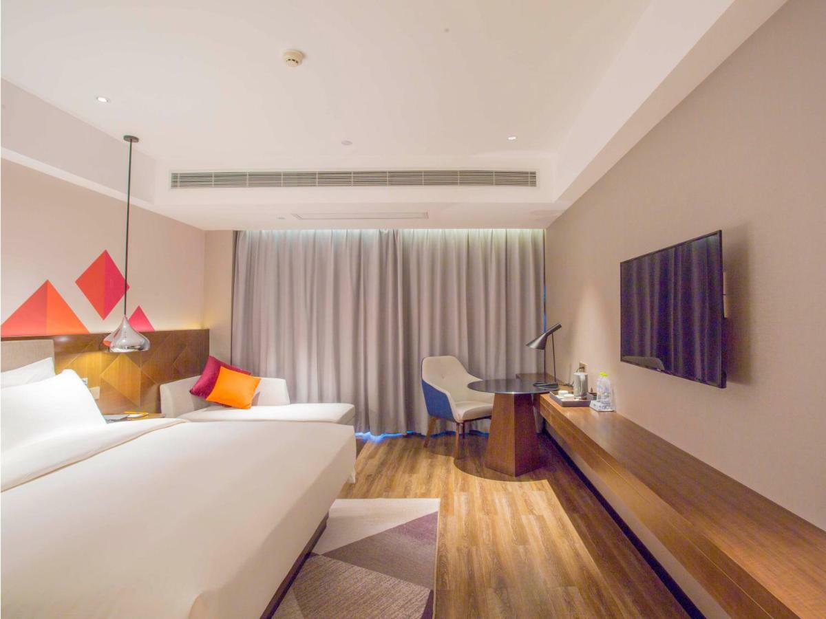 Borrman Hotel Nanning Railway Station Branch Esterno foto