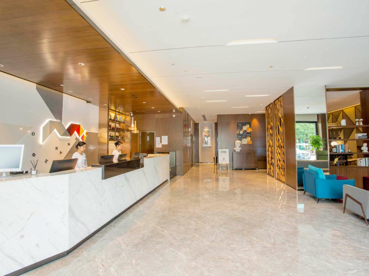 Borrman Hotel Nanning Railway Station Branch Esterno foto