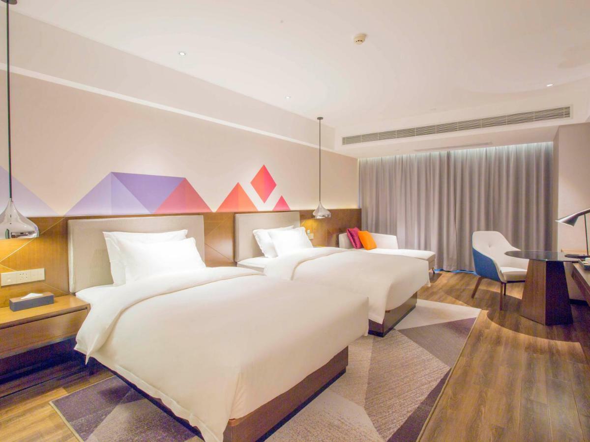 Borrman Hotel Nanning Railway Station Branch Esterno foto